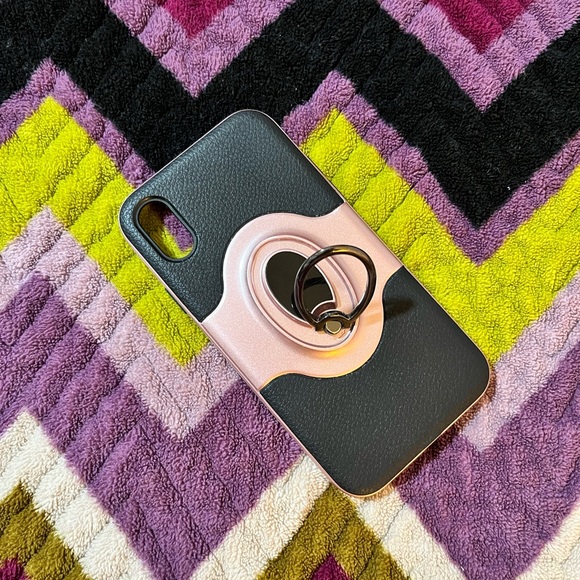 Bundle of Three Pink iPhone X / XS Cases - Picture 4 of 5